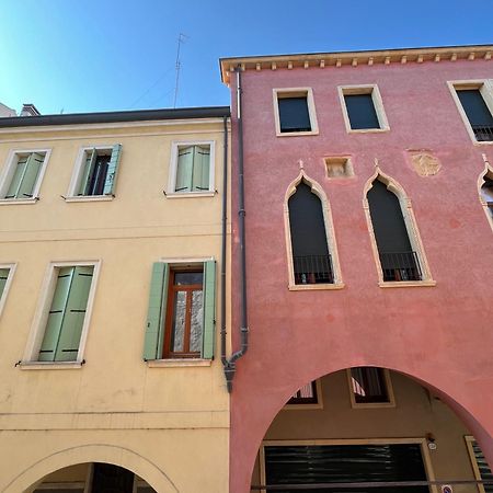Appartamento Ai Portici Di Via Savonarola Padwa Zewnętrze zdjęcie